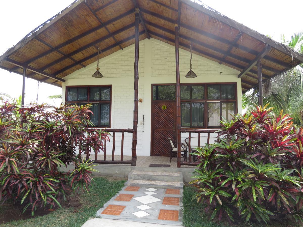 La Choza Bungalows Tambo Grande Eksteriør billede